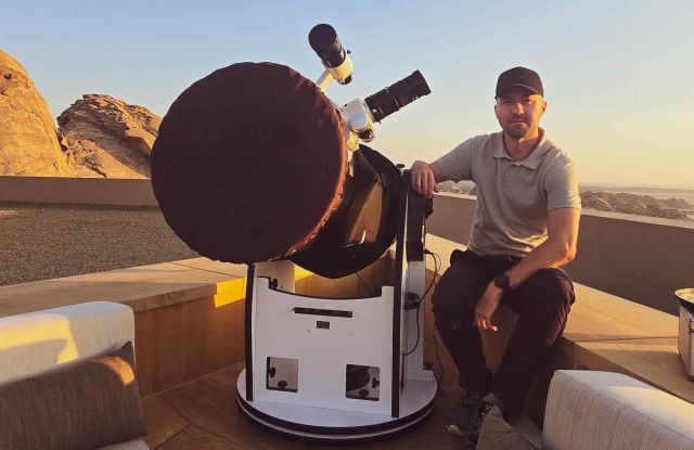 Resident Astronomer: InterContinental Maldives Maamunagau Resort image